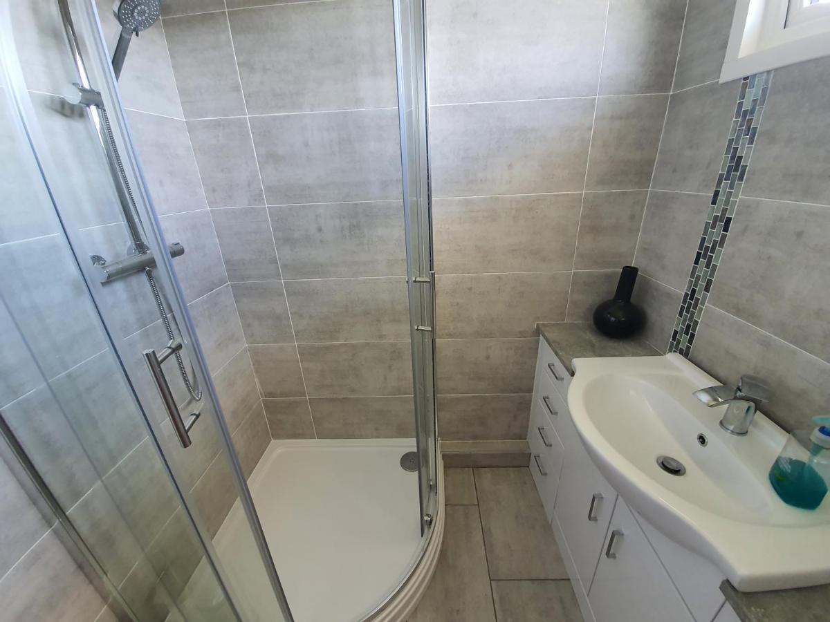 Premier - Kenilworth House Appartement Holytown Buitenkant foto
